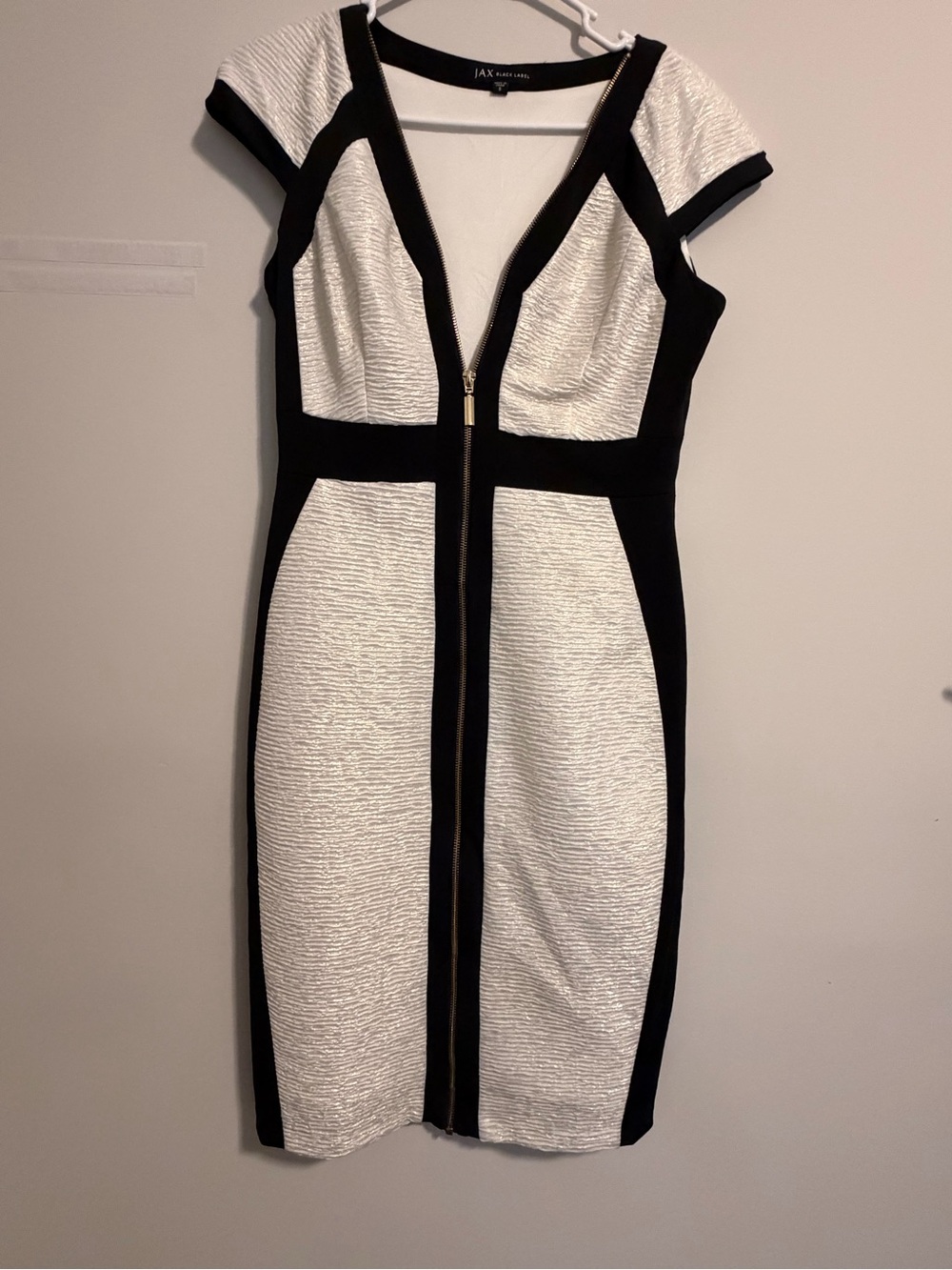 Black Label Black & White Zip-Front Colorblock Midi Dress